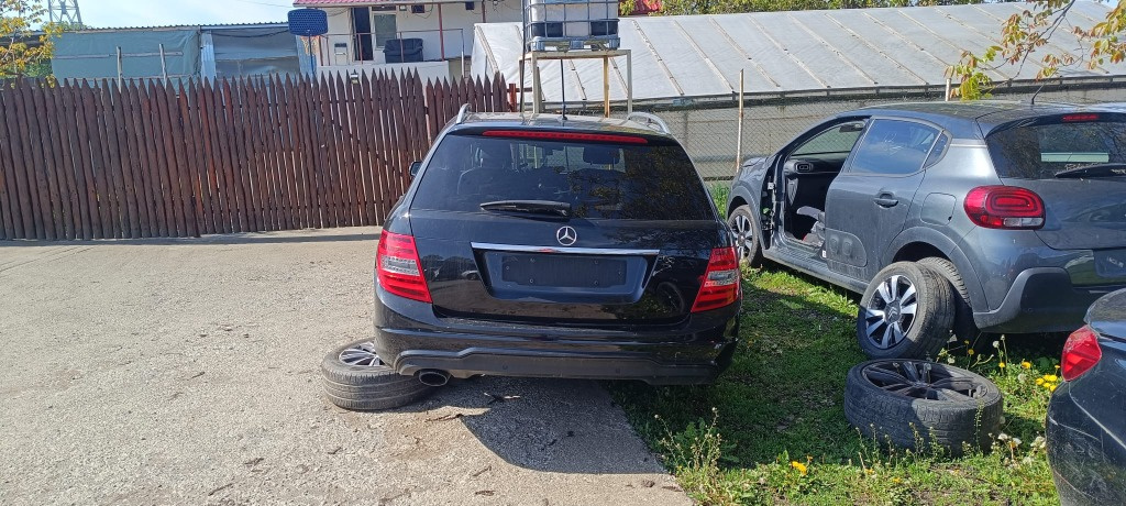 Bloc lumini Mercedes C-Class W204 2011 c