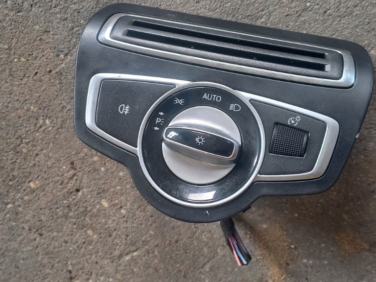 Bloc lumini Mercedes C class W205 COD A2059057007