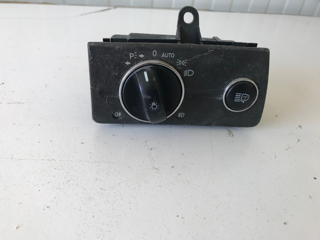 Bloc lumini mercedes e class w211 2002 - 2005 cod: 2115450104