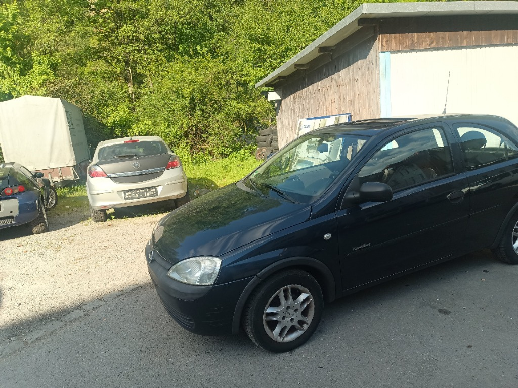 Bloc lumini Opel Corsa C 2002 Hatchback 