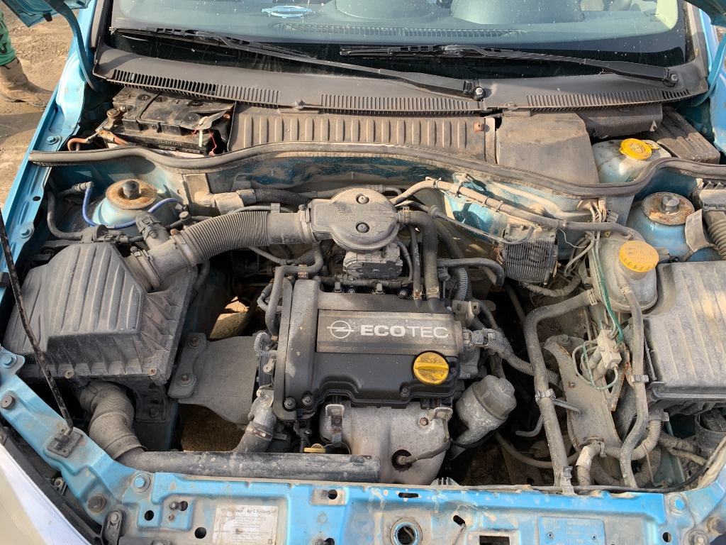 Bloc lumini Opel Corsa C 2002 hatchback 