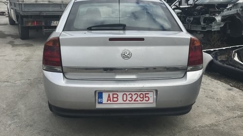 Bloc lumini Opel Vectra C 2004 limuzina 2000 dti