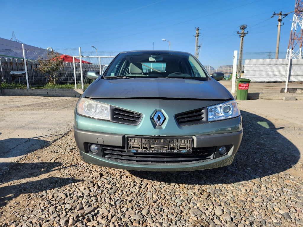 Bloc lumini Renault Megane 2 2006 Hatchback 1.6 be