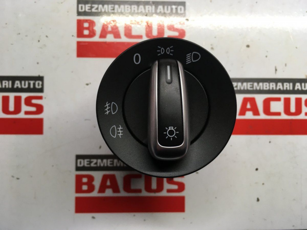 Bloc lumini VW Passat B7 cod: 3c8941431c