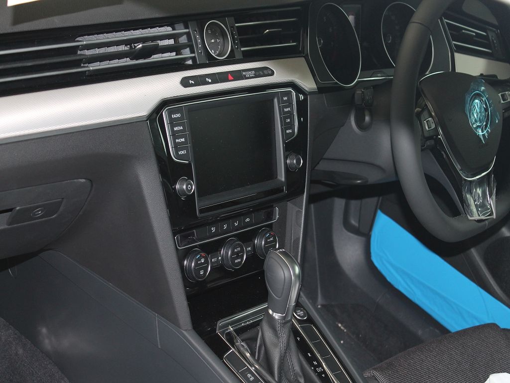 Bloc lumini VW Passat B8 2015 variant 1.