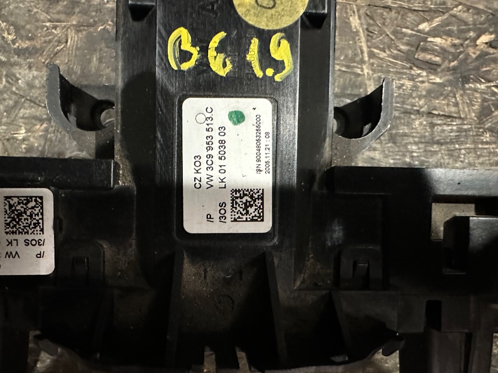 Bloc manete cu cruise control Volkswagen Passat B6 - Cod 3C9 953 513 (cod in titlu) - imagine 2
