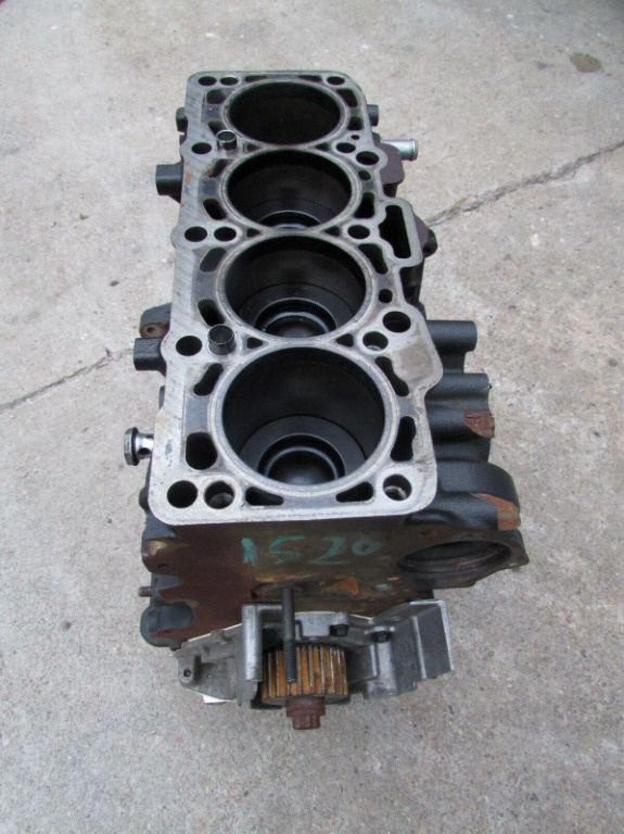 Bloc motor ambielat 2.0TDi 140cp tip BKD fara pompa ulei VAG