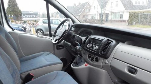 Bloc motor ambielat Renault Trafic/Opel Vivaro 2.5 dCi 2007