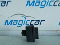 Bloc sigurante / relee Citroen C4 - 240107 (2004 - 2008)