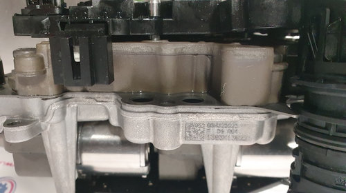 Bloc valve hidraulic mecatronic Audi A3 2.0 Diesel 2019 cutie automata DSG DQ381 UAW 0GC927711H 7 viteze