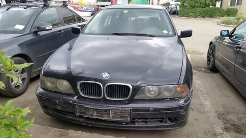 Bmw 525d touring an 2001 facelift