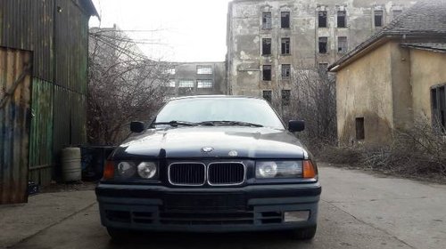 BMW E36 318i 1.8i M40 1993; Sedan