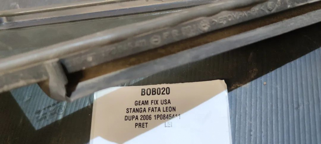 BOB020 GEAM FIX STANGA FATA LEON 1P1 1P0845411
