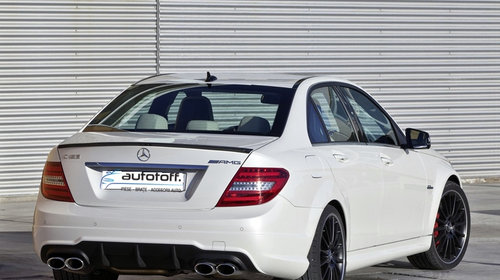 Body kit Mercedes C-Class W204 Facelift (11-14) AMG C63