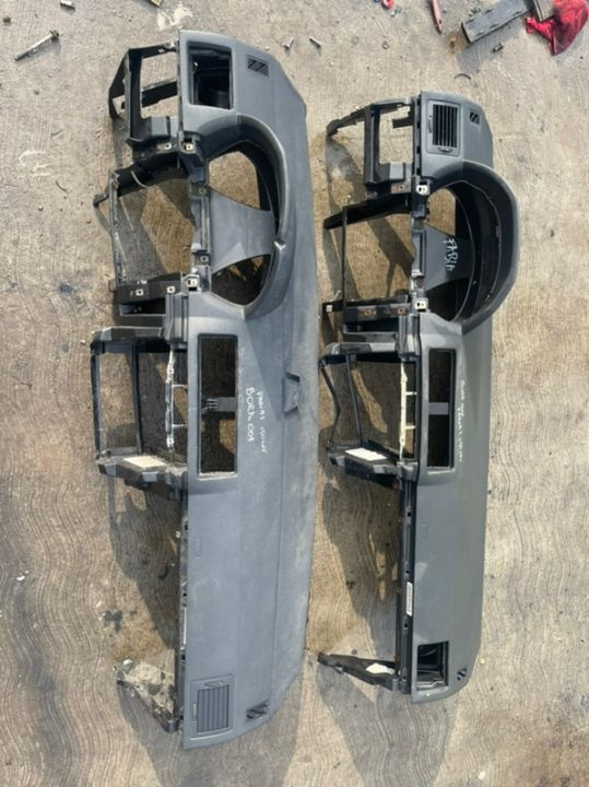 BORD 001 / 006 Plansa Bord Skoda Fabia 1