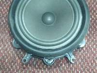 Boxa audio Usa stanga Audi A4 B7 8E0035411