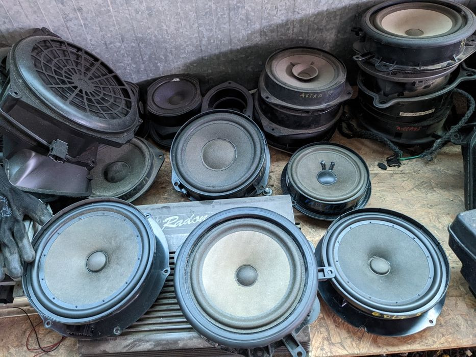 Boxa/difuzor/subwoofer/amplificator Audi A3 A4 A6 