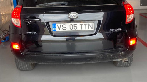 Boxa fata dreapta Toyota Rav 4 3 [2005 - 2008] Crossover 2.2 TD MT AWD (175 hp) volan stanga