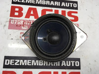 Boxa Ford Focus 3 cod: am5t 18808 aa