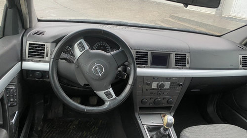 Boxe Opel Vectra C 2005 limuzina 1.9 cdti