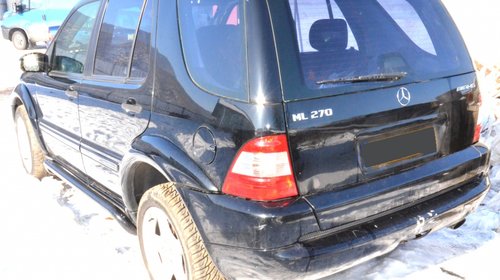 Brat bascula sanga sau dreapta fata Mercedes ML270 CDI AMG W163 2.7 AUTOMAT 2003 NEGRU 163CAI