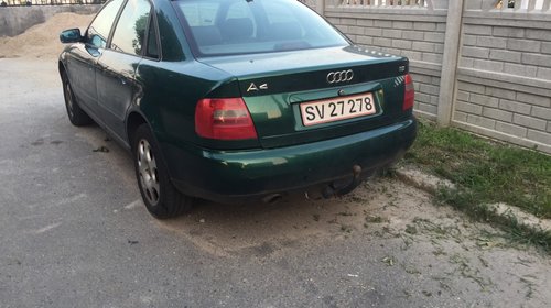 Brat dreapta fata Audi A4 B5 2000 berlina 1,6 benzina