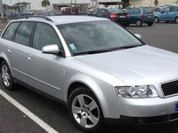 Brat dreapta fata Audi A4 B6 2002 break 2.5 TDI