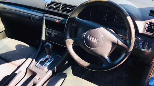 Brat dreapta fata Audi A4 B6 2004 AVANT 1.9 TDI