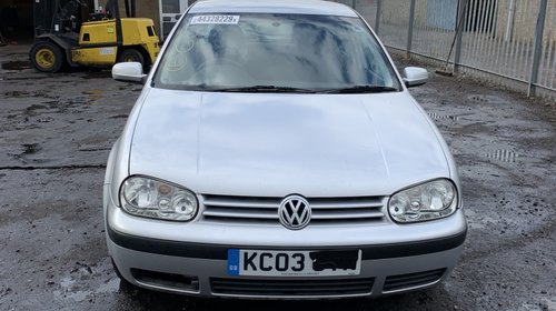 Brat dreapta fata Volkswagen Golf 4 2003 Hatc