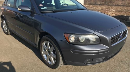 Brat dreapta fata Volvo S40 2005 LIMUZINA 2.0