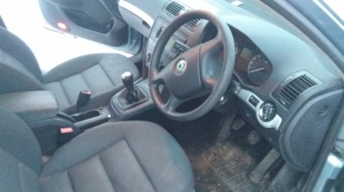 Brat stanga fata Skoda Octavia 2005 Hatchback 2.0 tdi