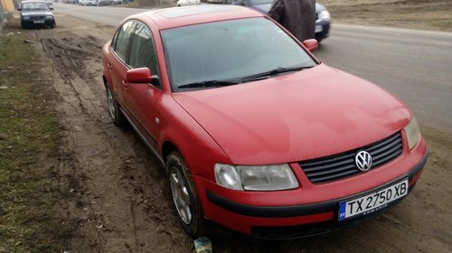 Brat stanga fata VW Passat B5 2000 berlina 1.