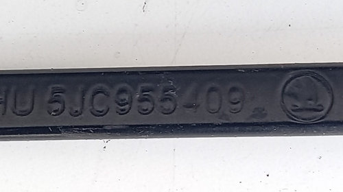 Brat stergator parbriz stanga Seat Toledo 2015 cod 5J0955409