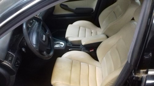 Brate stergatoare Audi A6 4B C5 2004 Combi 2.5 TDI