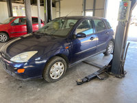 Brate stergator Ford Focus 2001 hatchback 1,8 benzina