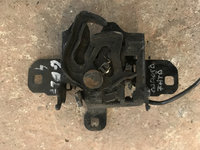 Broasca capota vw golf 4 1998 - 2004