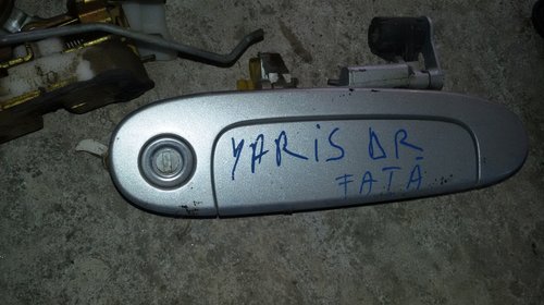 Broasca dreapta fata Toyota Yaris