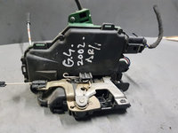 Broasca dreapta fata Volkswagen Golf 4 2002