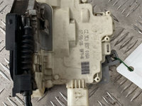 Broasca dreapta fata Vw Tiguan 4x4 2.0 DTI cod motor CBA an 2010 cod 3C1837016A
