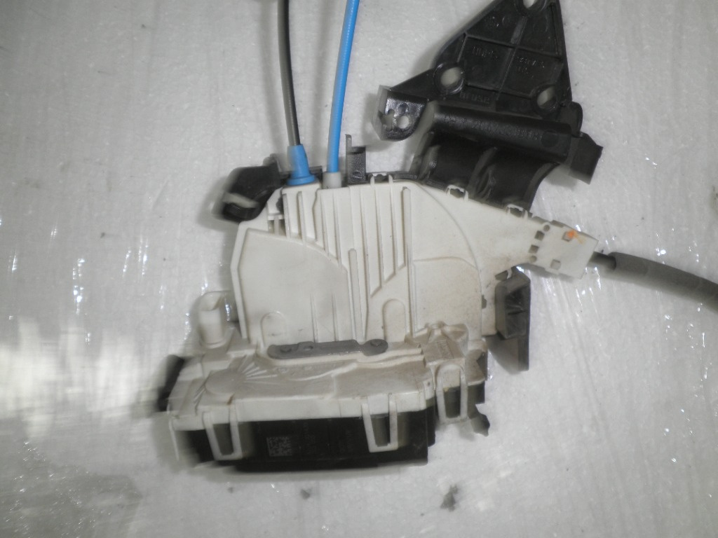 Broasca dreapta spate C Class W204, E Class W212, A2047301435