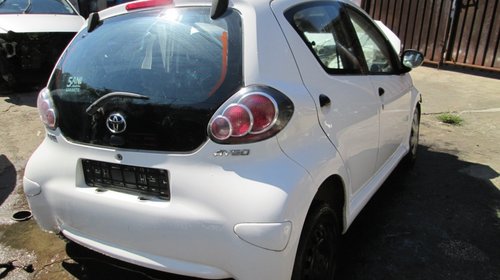 Broasca haion incuietoare haion Toyota Aygo an 2005 2006 2007 2008 2009 2010 2011 2012