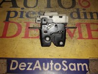 Broasca haion Renault Scenic II 1.5 dci cod: 8200076240E