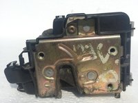 Broasca inchidere dreapta spate Volkswagen Golf III Vento 1H4839016