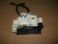 Broasca, incuietoare usa dreapta spate VW Passat B6, 3C4839016A