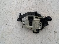 Broasca / incuietoare usi Mercedes W210 E220 E240