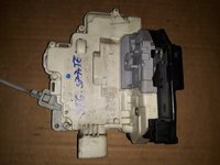 Broasca stanga spate Audi Q7 3C4839015C