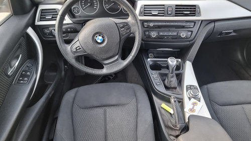 Broasca usa dreapta fata BMW F30 2013 berlina 2.0 d