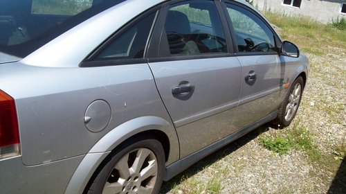 Broasca usa dreapta fata Opel Vectra C 2005 berlina 1.9cdti