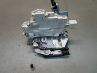 Broasca Usa Dreapta Fata VW EOS 2006/03-2015/08 2.0 TFSI 147KW 200 200CP Cod 1P1837016