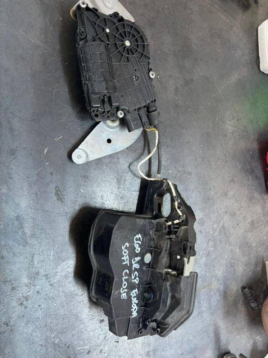 Broasca Usa Dreapta Spate BMW Soft Close